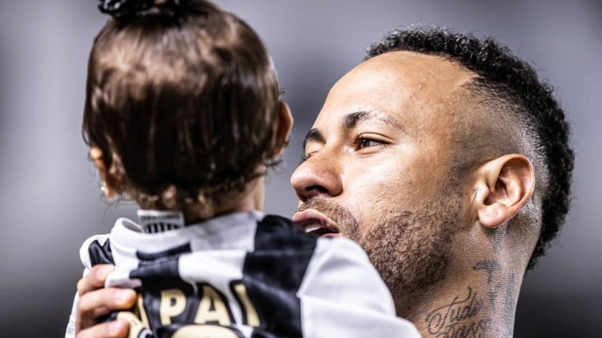 Loving dad: Neymar shares touching video with his daughter