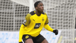 Pas seulement Gittens : Chelsea s'intéresse à un autre joueur du Borussia Dortmund