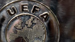 Les plus forts survivront ! La CFCB publie sa décision sur les exigences financières pour les clubs européens