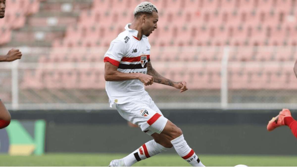 São Paulo Lose a Rising Star as Matheus Alves Heads to CSKA Moscow