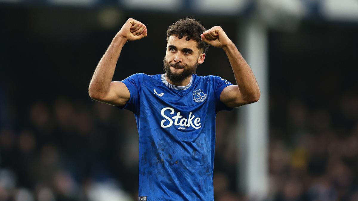 Manchester United to sign Dominic Calvert-Lewin
