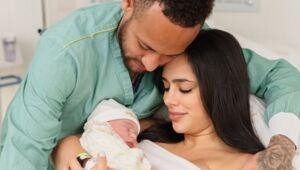Neymar est devenu père pour la quatrième fois : Bruna Biancardi a donné naissance à leur deuxième fille