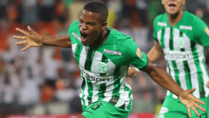 Román’s Future in Doubt After On-Field Collapse Raises Health Concerns