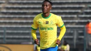 This is ridiculous! Mamelodi Sundowns reject Aris' offer for Thapelo Maseko