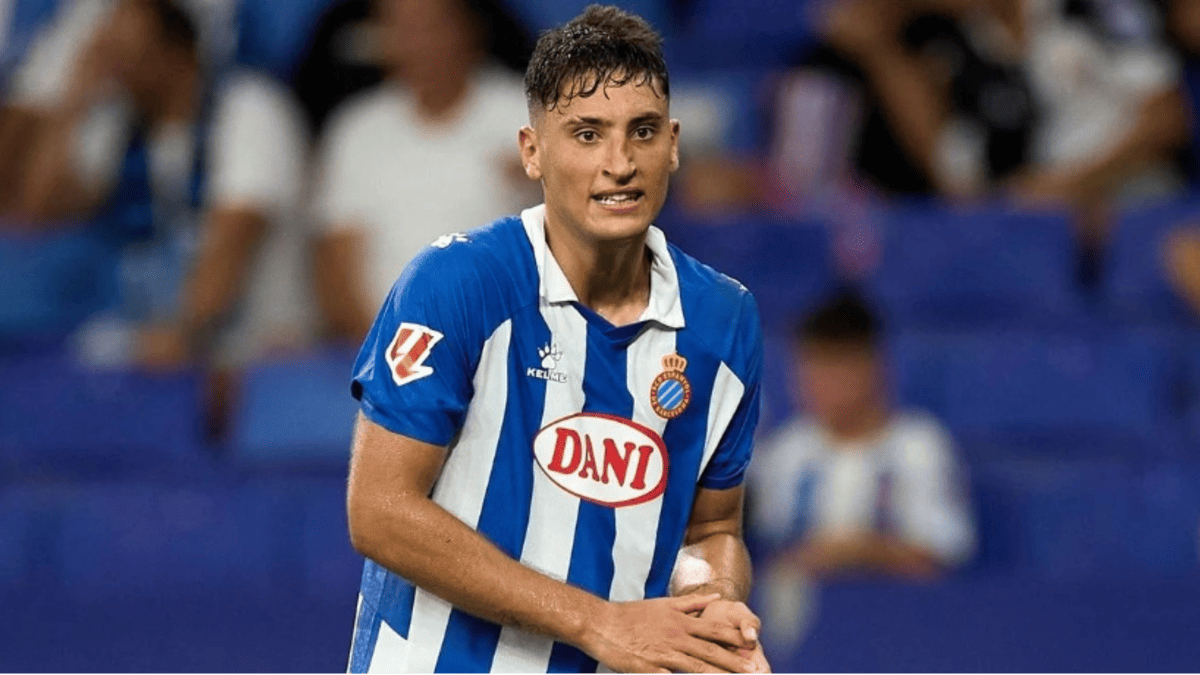 Rosario Central Unveils Alejo Véliz as New Signing After Di María’s Arrival