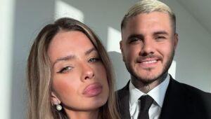 Mauro Icardi se détend avec sa fiancée devant Netflix après l'entraînement