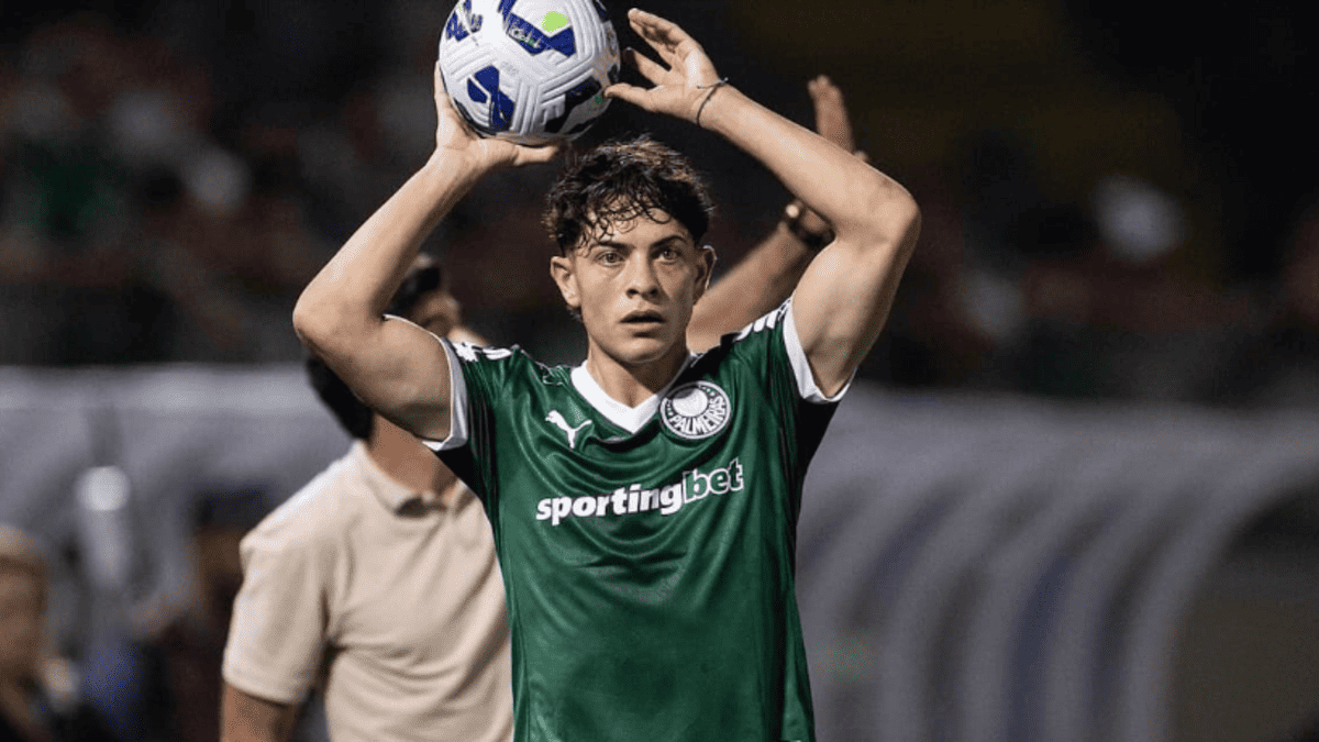 Napoli and Roma Eye Agustín Giay After His Strong Club World Cup With Palmeiras