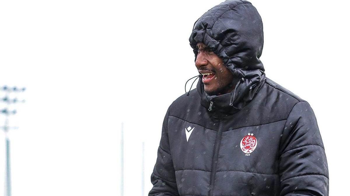 The hunt for a legend! Rulani Mokwena could take charge of MC Alger