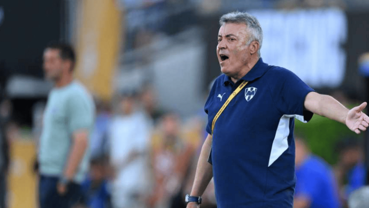 Monterrey Coach Issues Wake-Up Call After 3–0 Loss to Pachuca: “They Had More Ambition”