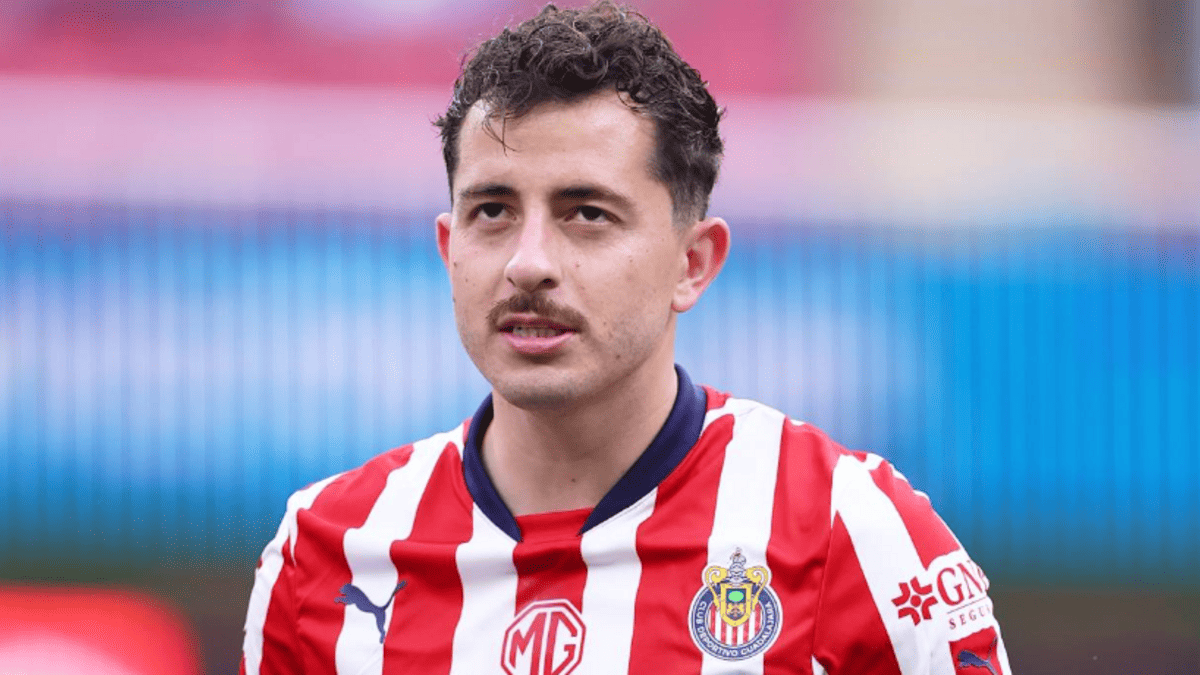 Alan Mozo Vows to Stay with Chivas Until He Wins a Title