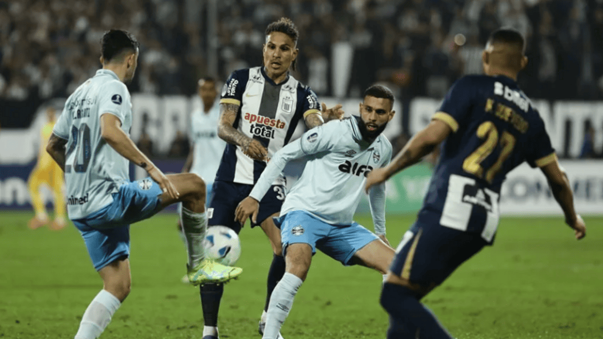Guerrero Leads Alianza Lima to Historic Win Over Gremio: “It’s Only Half the Job Done”