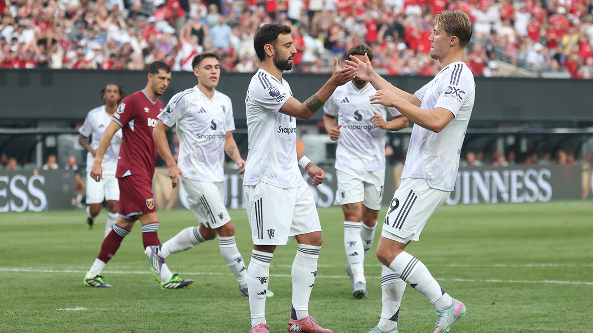 Manchester United Dominates Bournemouth 4-1 in Premier League Summer Series Clash