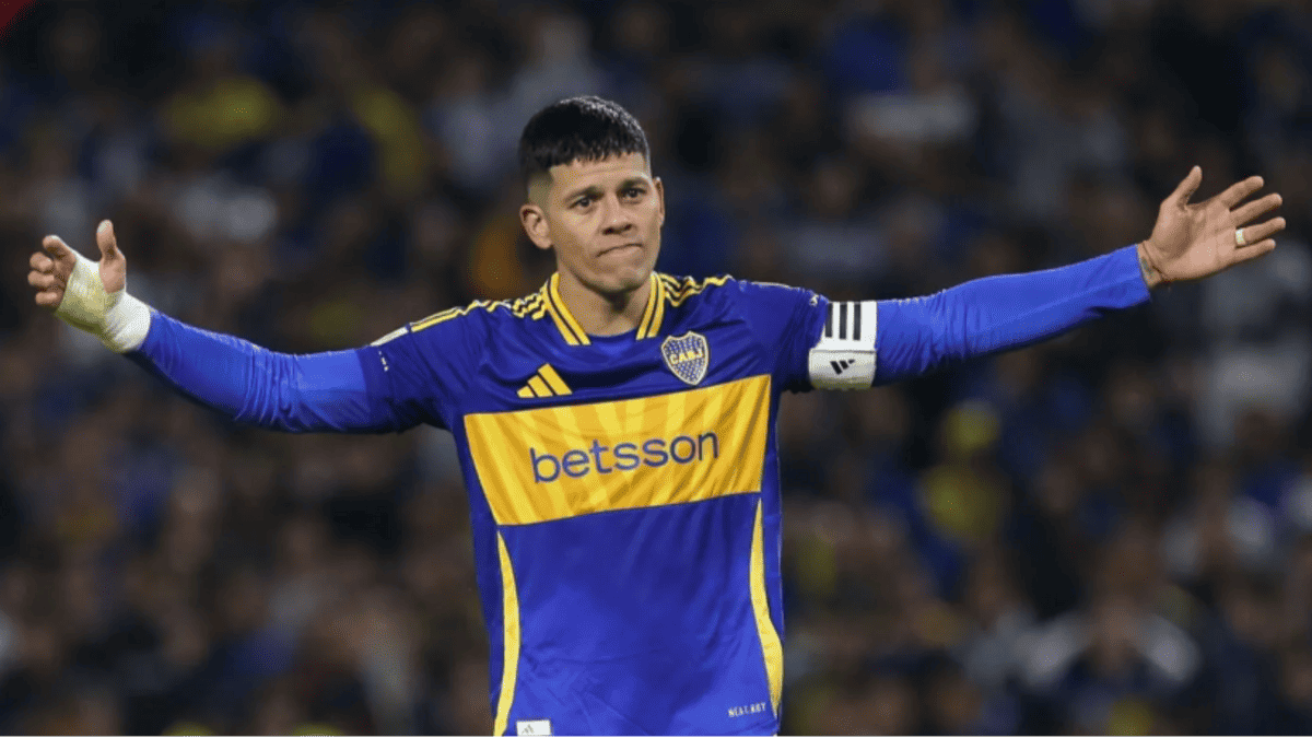Gustavo Costas Contacts Marcos Rojo in Surprise Racing Move