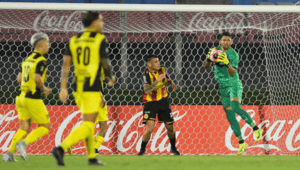 Peñarol Begin Clausura Behind Closed Doors, Eyeing the Derby