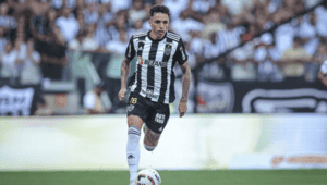 Saravia Played Through Pain to Help Atlético Mineiro Advance