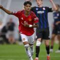 Un pari sur la jeunesse. Un prodige de 14 ans invité à rejoindre l'équipe première de Manchester United