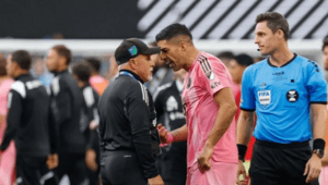 MLS Hands Suárez Three-Game Ban After Spitting Incident
