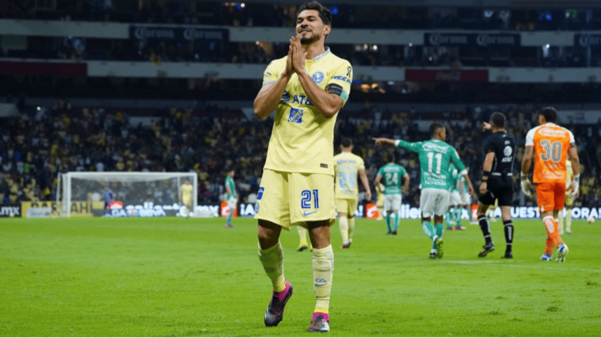 Henry Martín Suffers New Knee Injury, Ruled Out for América vs ...