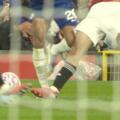 Manchester United defender steps on João Pedro's foot, but referee doesn't call a foul. Was it a penalty?