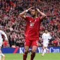 Malchance totale ! Gakpo touche trois fois les montants face à Manchester United.