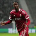 Loss for Liverpool. Alexander Isak injured and substituted in match against Eintracht
