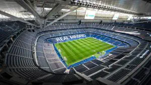 The decision rests with Real. El Clásico to be played under a closed roof