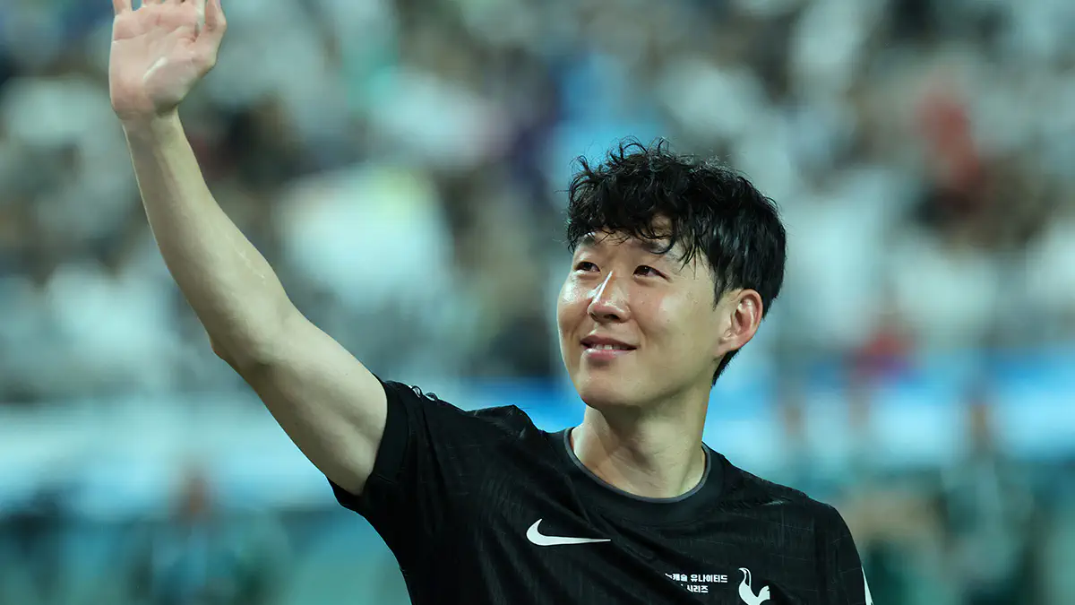 HEUNG -MIN SON Snakeskin SSP Panini Premier League Prizm 2023-24 Spurs EUR 110,84 - FR