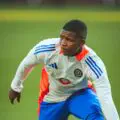 The absence of Mbekezeli Mbokazi in Orlando Pirates’ clash against Chippa United is a clear signal that the player is leaving the club 