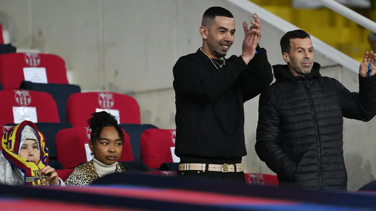 Cha của Yamal gây rối, bị đuổi khỏi khán đàn khi xem con trai thi đấu 2 Provocateur! Lamine Yamal's father escorted out of stadium by security after provocative actions towards Betis fans | Dailysports