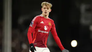 Changement de cap ! Manchester United rappelle prématurément Toby Collyer de son prêt