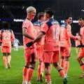 Décision arbitrale juste ? Barcelone marque dès le début du match, mais le but est annulé pour une faute au milieu de terrain