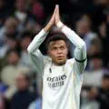 Le respect avant tout ! Kylian Mbappé marque contre son ancien club en Ligue des champions et s’excuse aussitôt