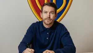 Nouveau défi ! Officiel : Stephan Lichtsteiner est le nouvel entraîneur principal du Bâle