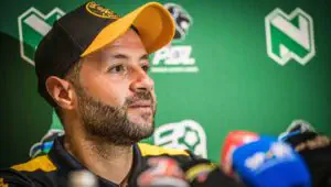Kaizer Chiefs coach Ben Youssef Khalid on Mduduzi Shabalala's dip in form: He is a good player who makes right decisions 