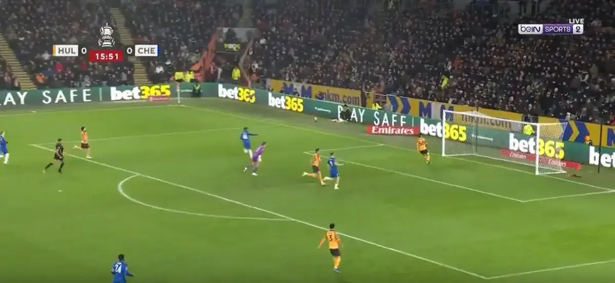 Estevao fails to hit an open goal