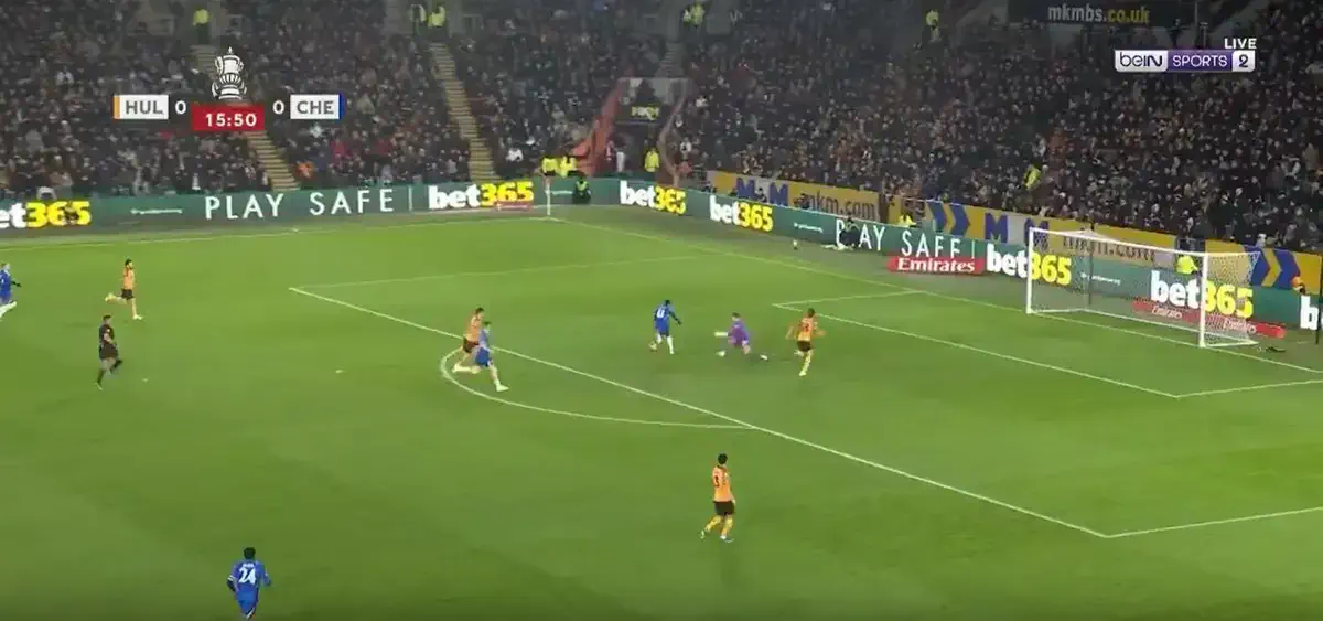 Estevao fails to hit an open goal