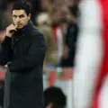 A very unsportsmanlike act. Mikel Arteta blatantly ignores Arsenal fan's request for an autograph for his son