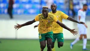 Chaos in Ilorin: Kwara United Fans Invade Pitch After Controversial NPFL Draw