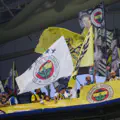 Usurpateurs ? L’UEFA interdit officiellement à Fenerbahçe d’apposer 5 étoiles sur son écusson, estimant qu’elles ne sont pas méritées
