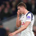 Madness! Micky van de Ven commits a foul in his own box, concedes a penalty and leaves Tottenham shorthanded