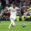 Échec ! Vinicius n'a pas réussi à transformer son penalty face à Donnarumma