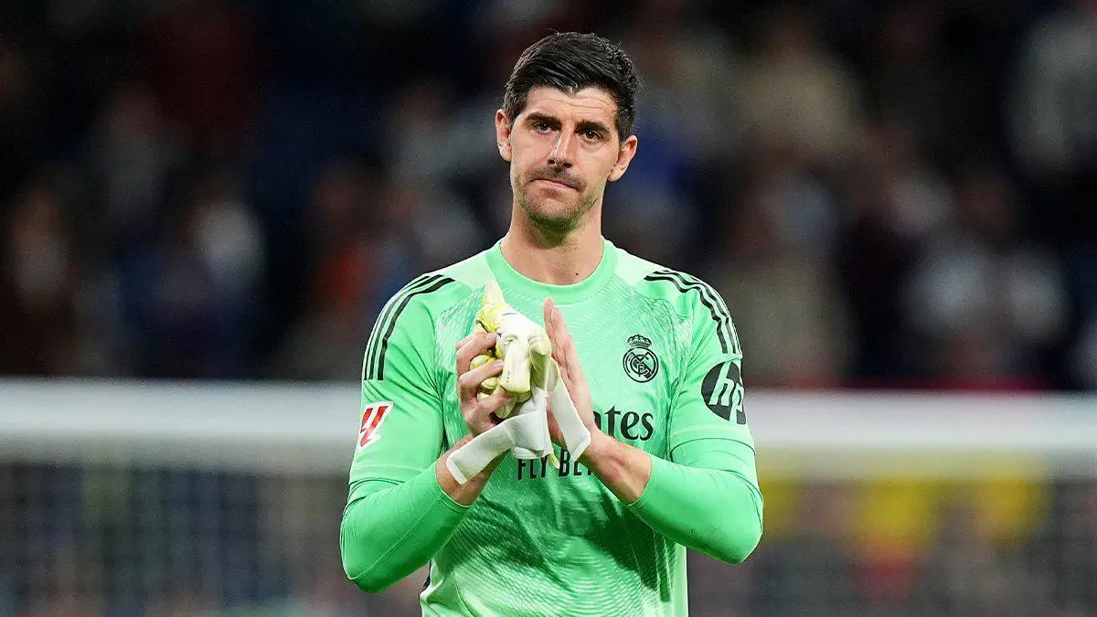 Thibaut Courtois did not return for the second half against Manchester  City. The reason has been revealed | Dailysports