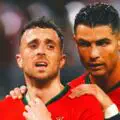 Ambiance particulière. Les fans mexicains préparent des hommages émouvants à Ronaldo, Jiménez et Jota