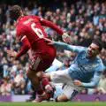 Décision controversée ! L'arbitre refuse d'accorder un penalty à Manchester City lors du match contre Liverpool