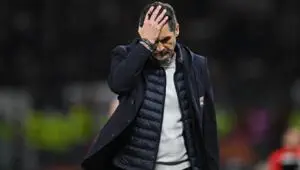 Failure. Paulo Fonseca matches Lyon's 34-year-old negative record