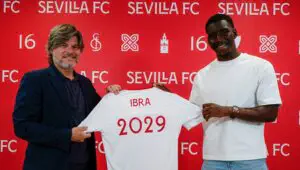 Ibra Sow extends his contract with Sevilla FC