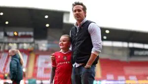 "Reviens à la maison et sauve-nous" – les supporters des Vancouver Whitecaps s'adressent à Ryan Reynolds