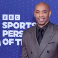 «Ce n'était pas une demi-finale de Ligue des champions, mais du football de rue» – la légende Thierry Henry critique sévèrement le PSG et le Bayern