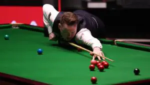 Scandal at the World Snooker Championship as fan nearly disrupts match