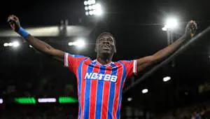 Ismaila Sarr entre dans l’histoire de Crystal Palace